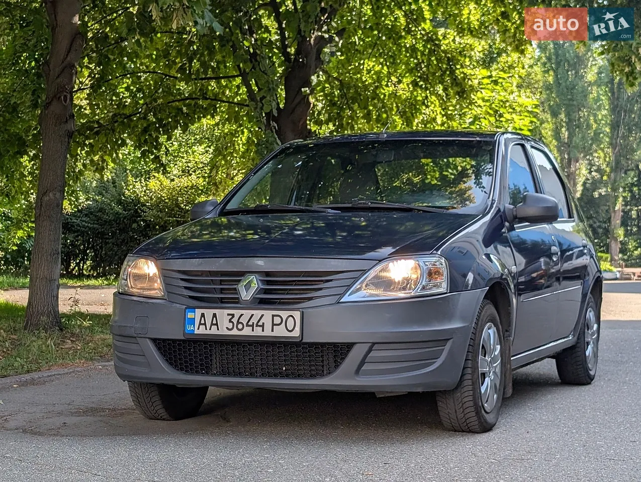 2011 Renault Logan - мініатюра 20
