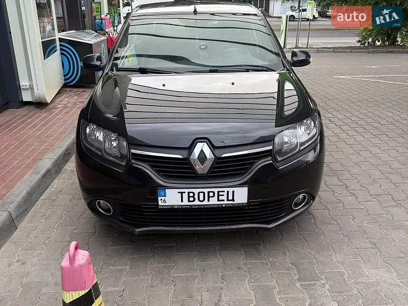Renault Logan 2013