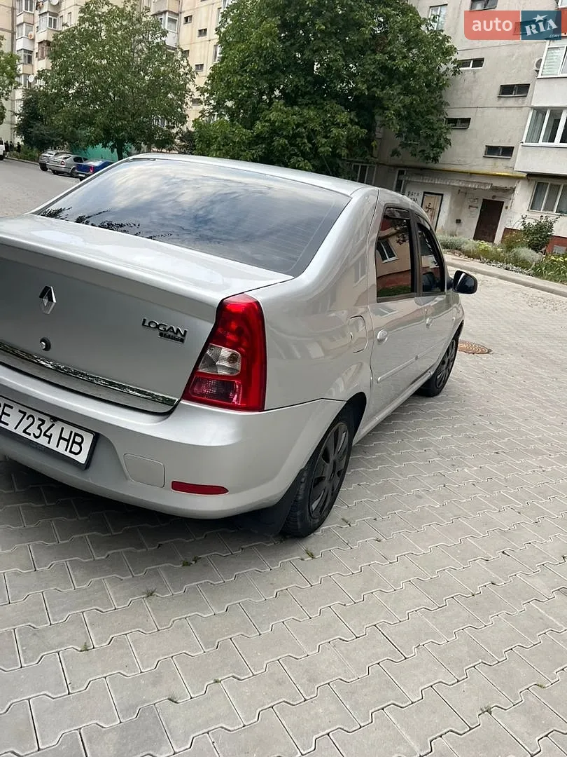 2011 Renault Logan - мініатюра 10