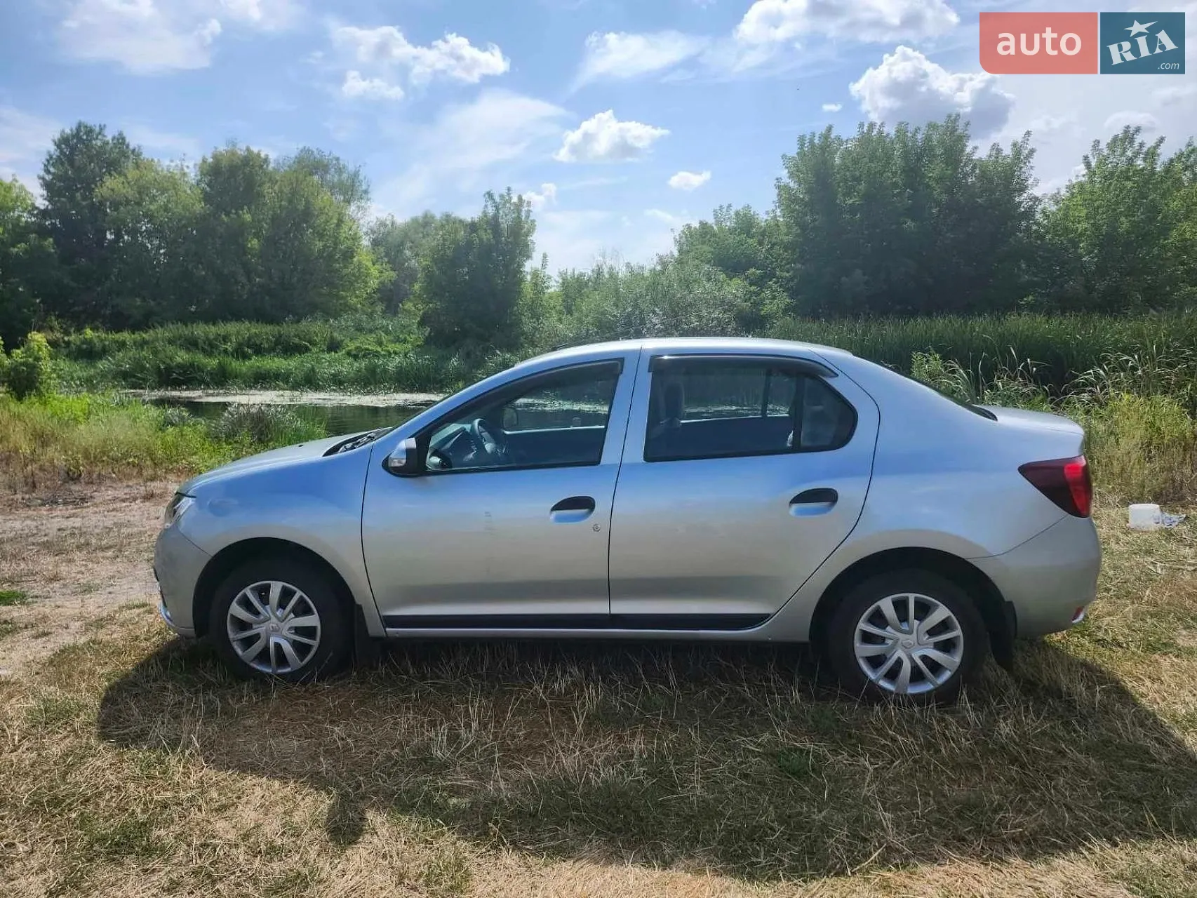 2020 Renault Logan - мініатюра 5