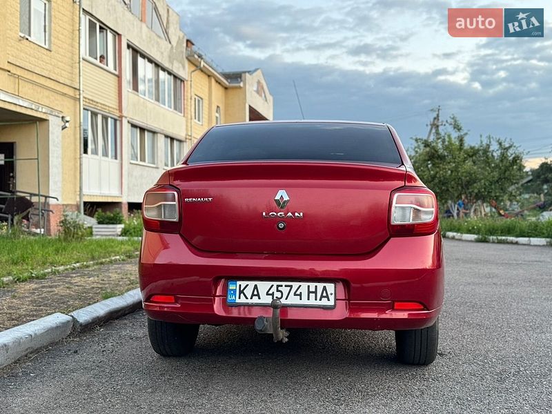 Седан Renault Logan 2013 в Киеве