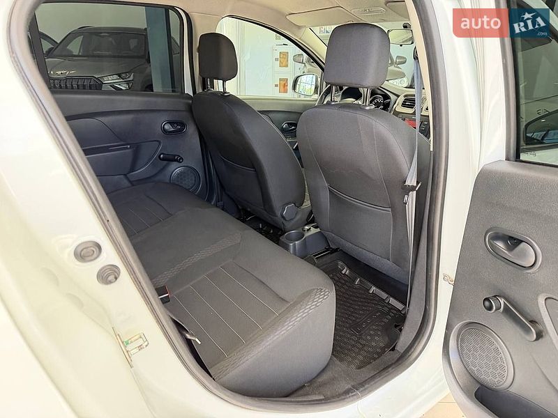 Седан Renault Logan 2020 в Виннице фото 48 Седан Renault Logan 2020 в Виннице