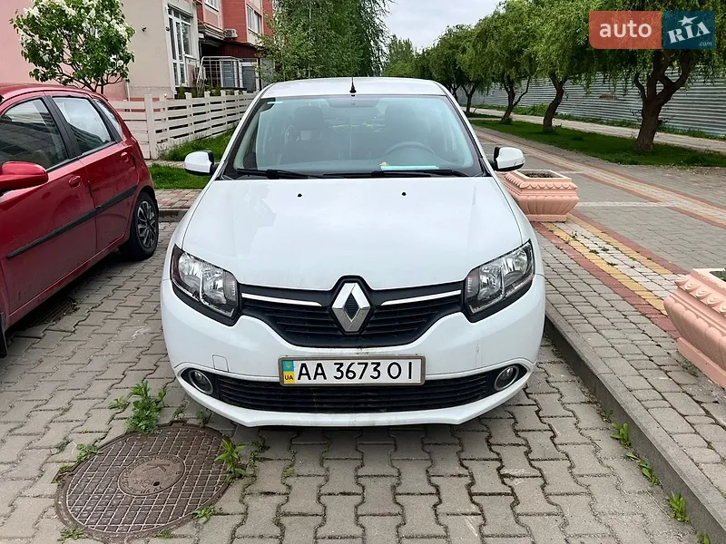 Renault Logan 2013