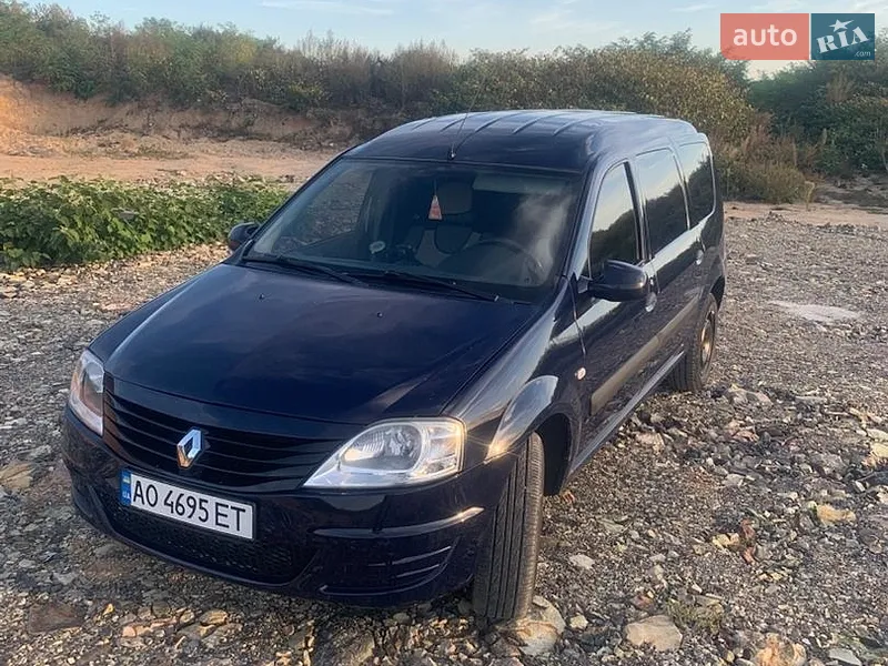 Renault Logan 2010