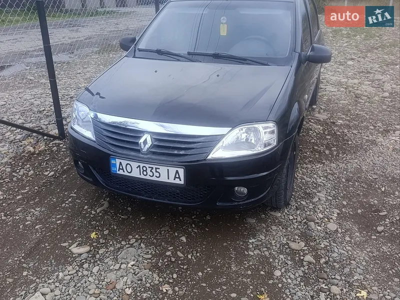 Renault Logan 2010