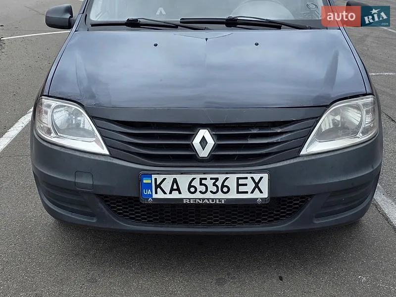 Renault Logan 2010