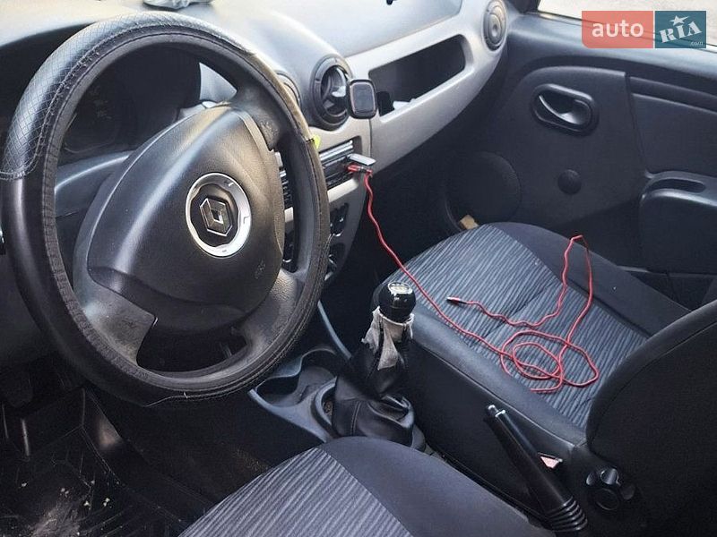 Седан Renault Logan 2009 в Одесі