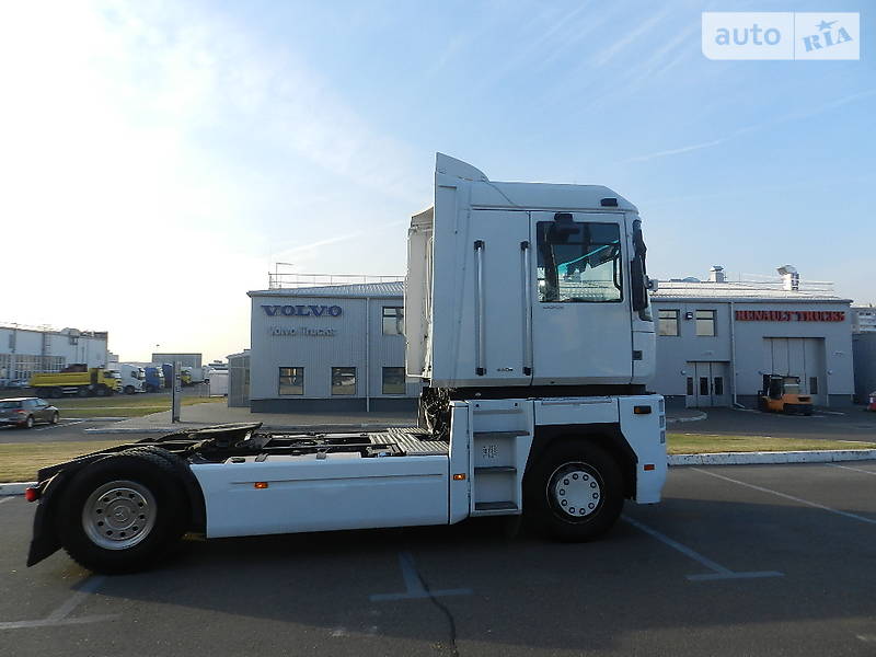 Тягач Renault Magnum 2007 в Киеве