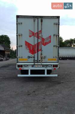 Тягач Renault Magnum 1999 в 