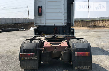 Тягач Renault Magnum 1999 в Ровно