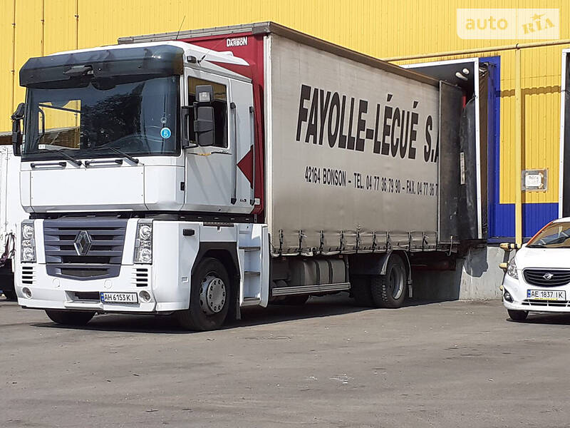 Тентованый Renault Magnum 2007 в Киеве
