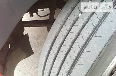 Тягач Renault Magnum 2002 в 