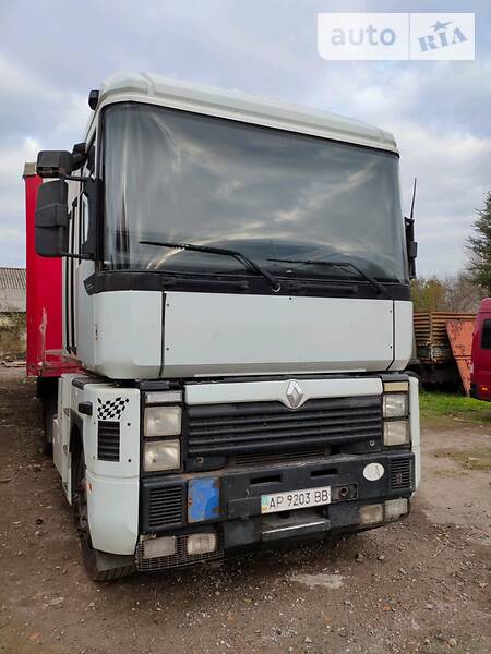 Тягач Renault Magnum 2000 в Запорожье