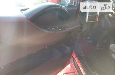 Тягач Renault Magnum 2002 в 