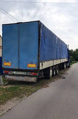 Тягач Renault Magnum 2000 в 