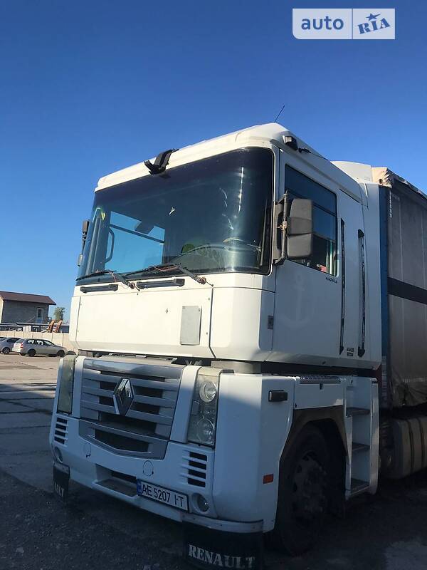 Тягач Renault Magnum 2008 в Каменском
