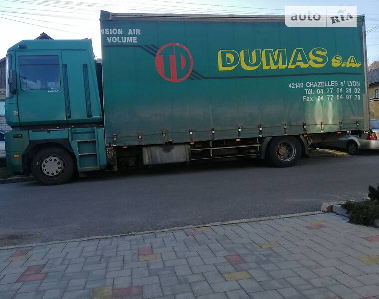 Тентованый Renault Magnum 2003 в Днепре