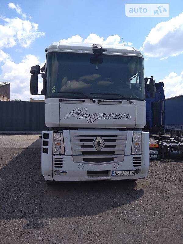 Тягач Renault Magnum 2008 в 