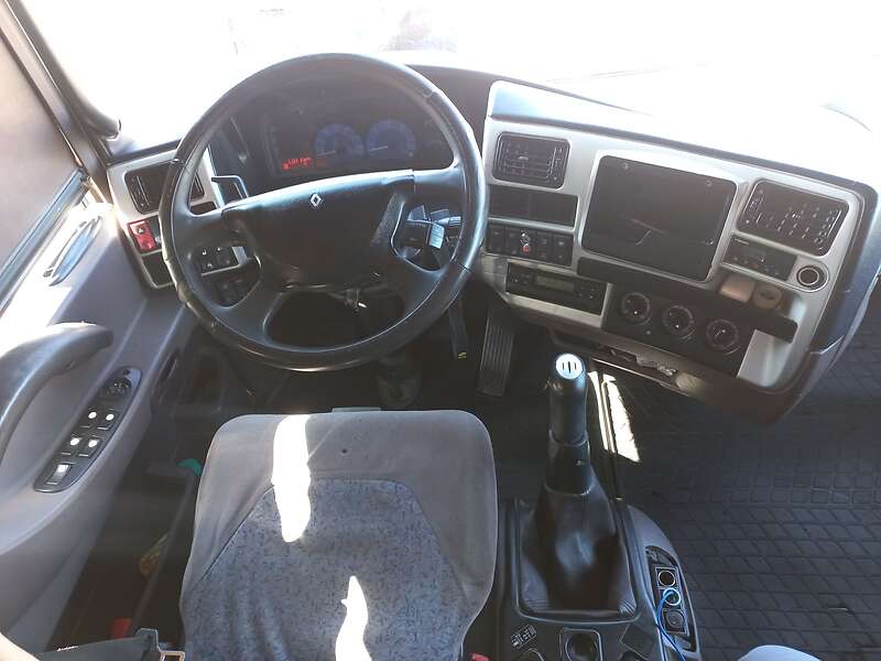 Тягач Renault Magnum 2005 в Харкові