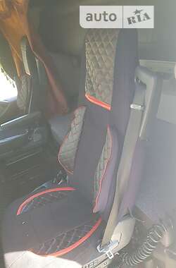 Тягач Renault Magnum 2006 в 