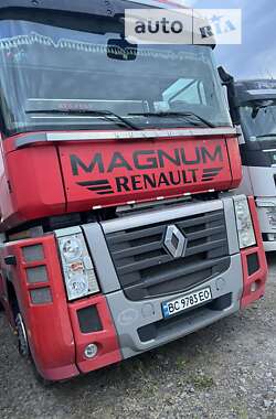 Тягач Renault Magnum 2011 в Львове