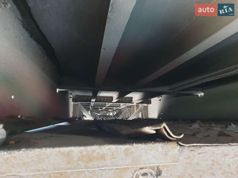 Тягач Renault Magnum 2008 в Львове