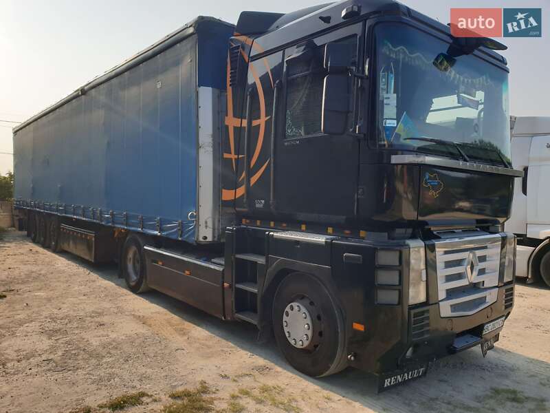 Тягач Renault Magnum 2008 в Львове