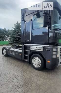 Тягач Renault Magnum 2011 в Козове
