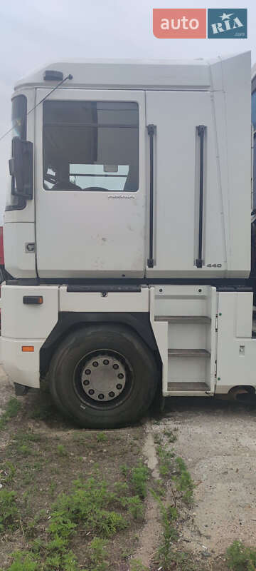 Тягач Renault Magnum 2005 в Николаеве