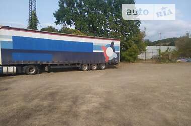 Грузовой фургон Renault Magnum 2002 в 