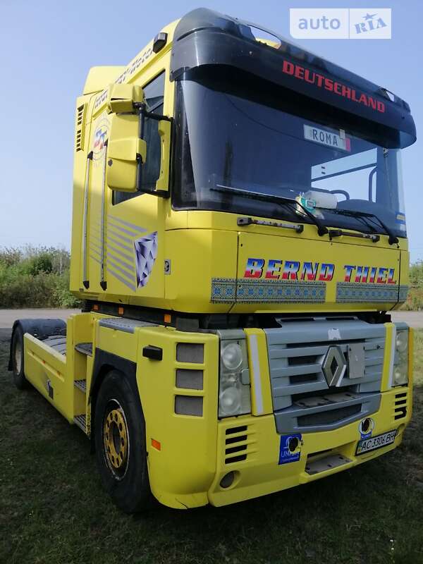 Тягач Renault Magnum 2005 в Рожище