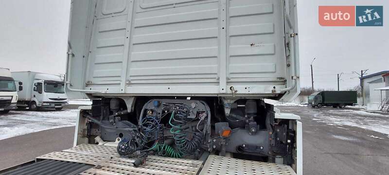 Тягач Renault Magnum 2012 в Ужгороде
