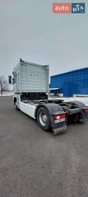 Тягач Renault Magnum 2012 в Ужгороде