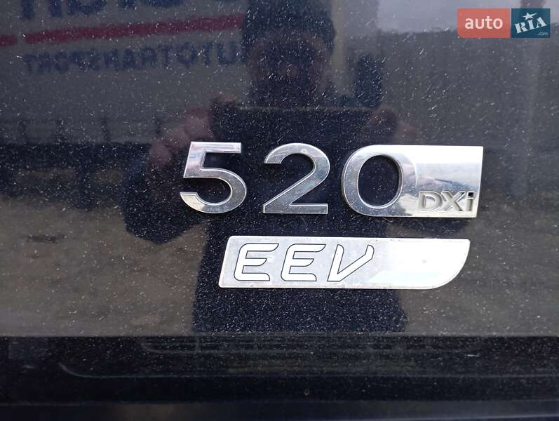 Тягач Renault Magnum 2012 в Львове