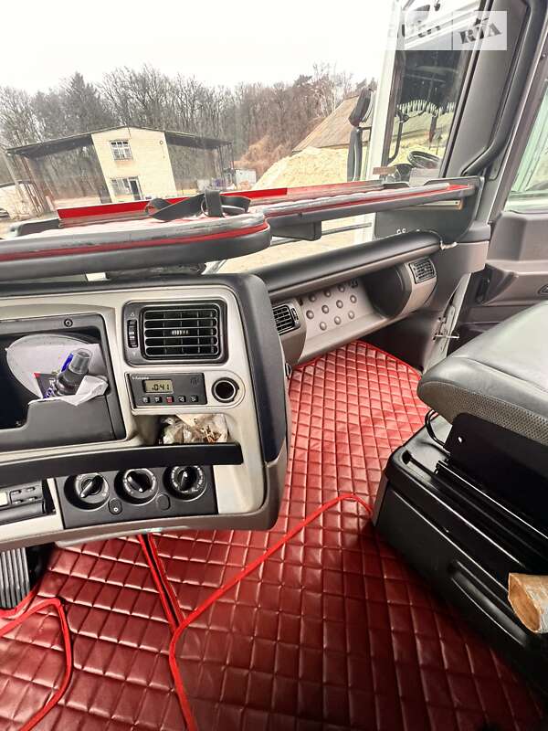 Тягач Renault Magnum 2005 в Киеве