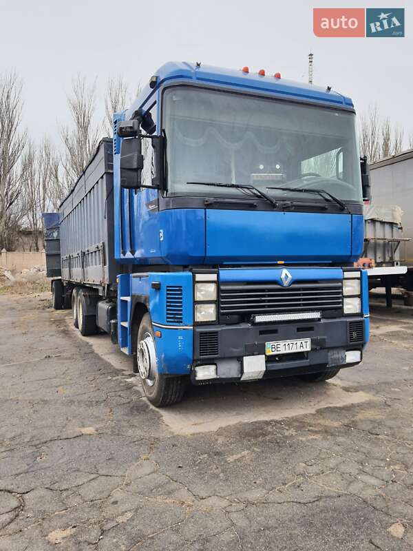Контейнеровоз Renault Magnum 1998 в Миколаєві