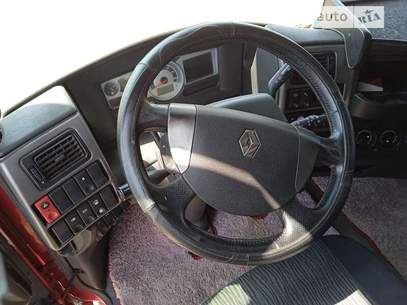 Тягач Renault Magnum 2010 в Вінниці