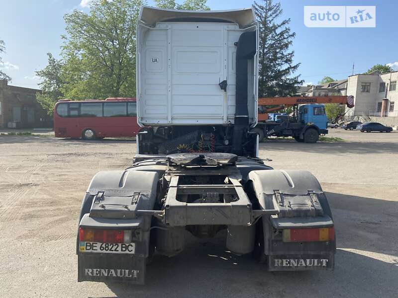 Тягач Renault Magnum 2005 в Первомайске