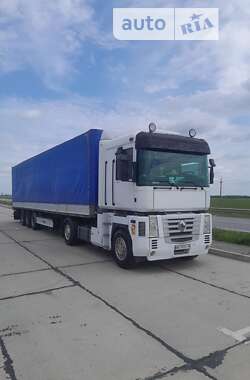 Тягач Renault Magnum 2002 в 