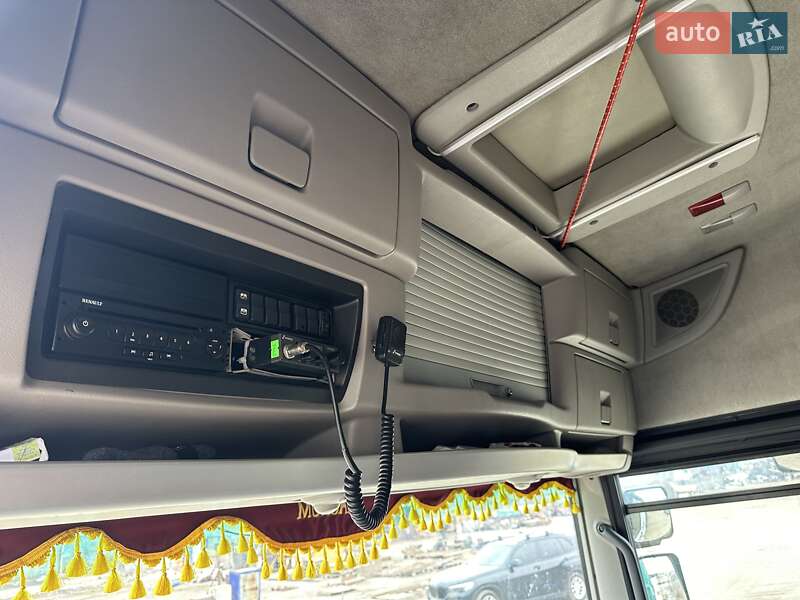 Зерновоз Renault Magnum 2009 в Сумах