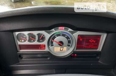 Тягач Renault Magnum 2012 в 