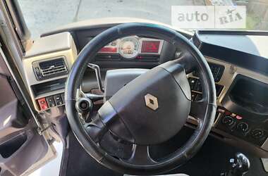 Грузопассажирский фургон Renault Magnum 2009 в 