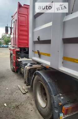 Тягач Renault Magnum 2005 в 