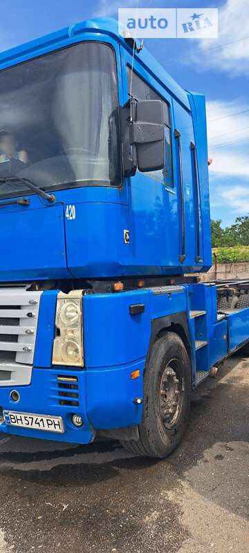 Контейнеровоз Renault Magnum 2002 в Одесі