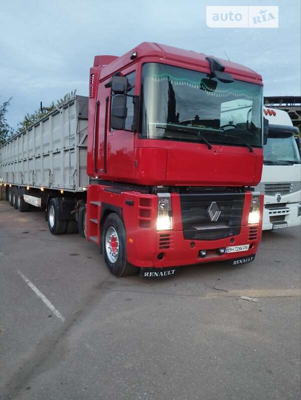 Тягач Renault Magnum 2007 в 