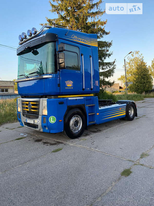 Renault Magnum 2010