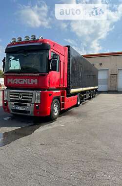 Тягач Renault Magnum 2009 в Дніпрі