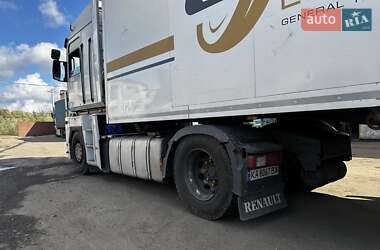 Тягач Renault Magnum 2012 в 