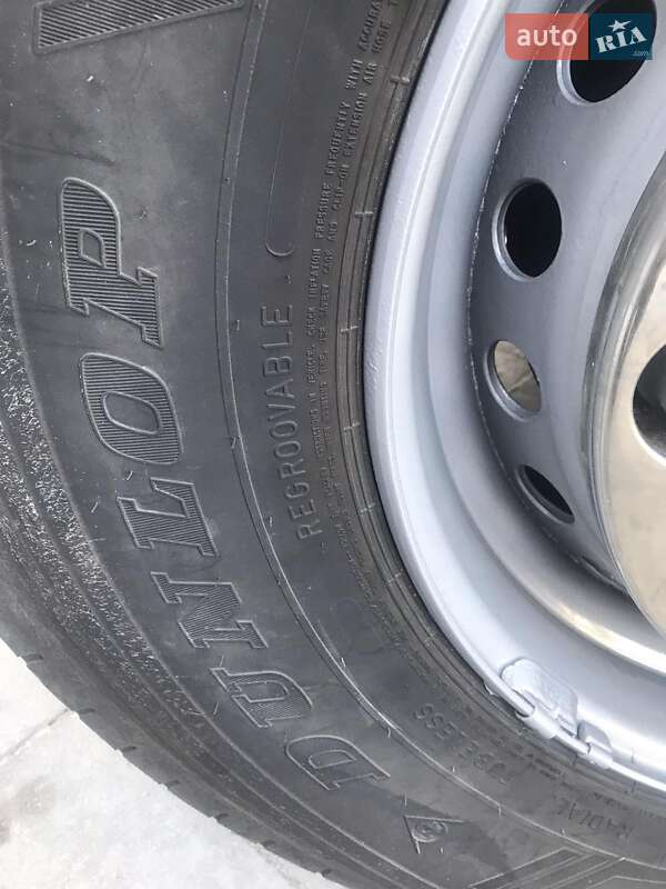 Тягач Renault Magnum 2008 в Львове
