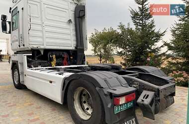 Тягач Renault Magnum 2011 в 